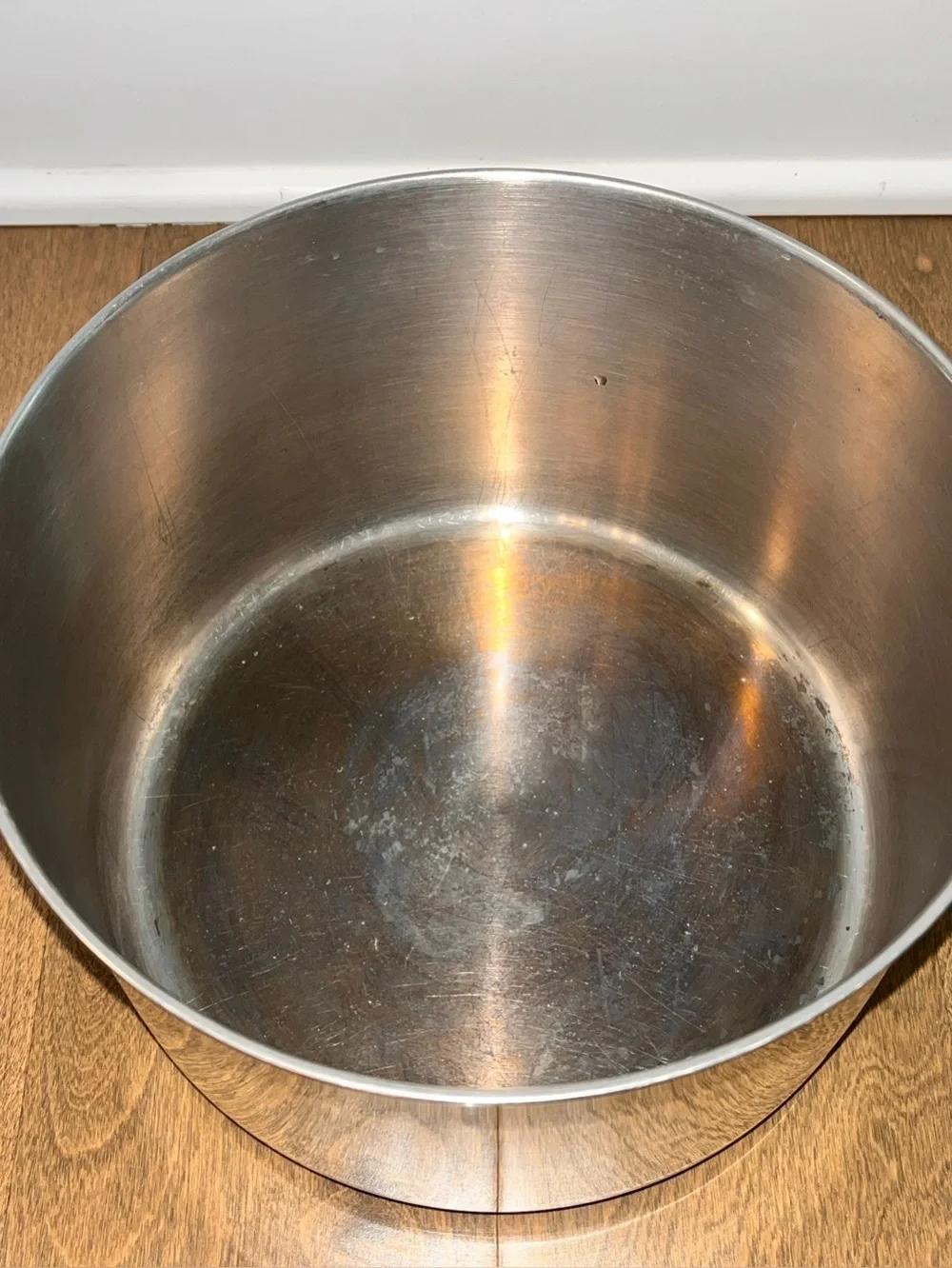 Vintage Revere Ware 6 Quart Stainless Bottom Pot: W/ Lid. 96f